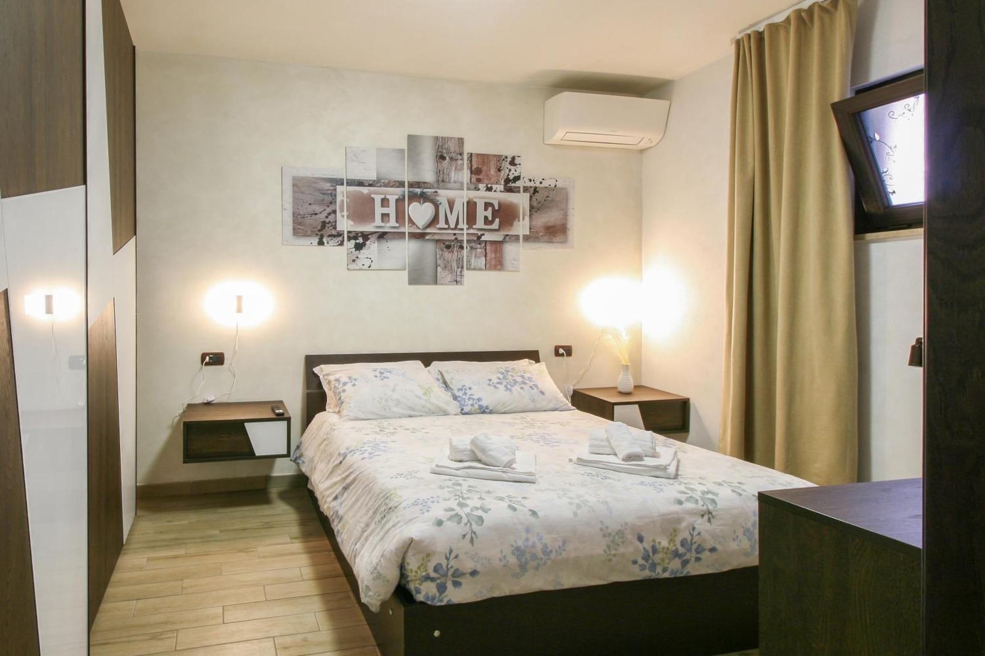 Old Lighthouse - Beach Apartment - Fiumicino Airport Buitenkant foto